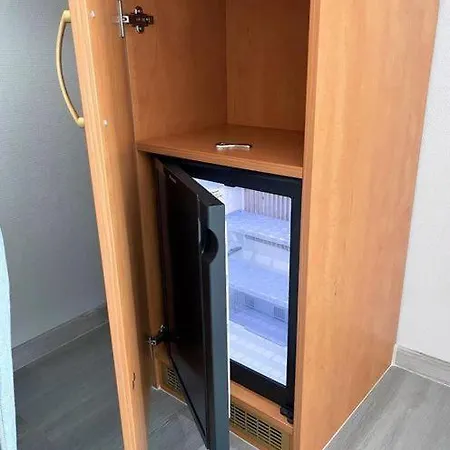 Studiozimmer-12 בית הארחה בורקום