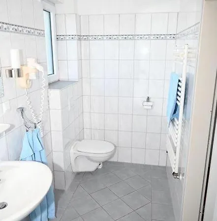 Studiozimmer-12 בורקום