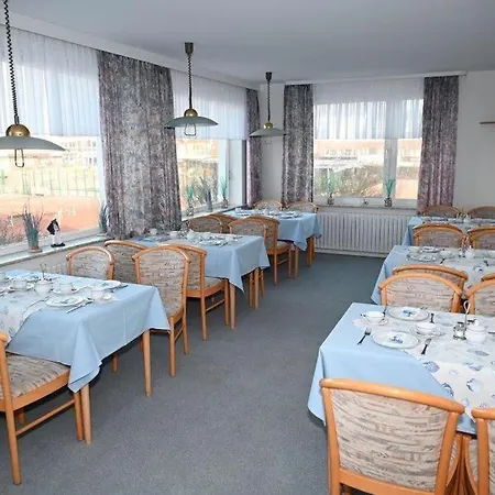 Studiozimmer-12 בית הארחה